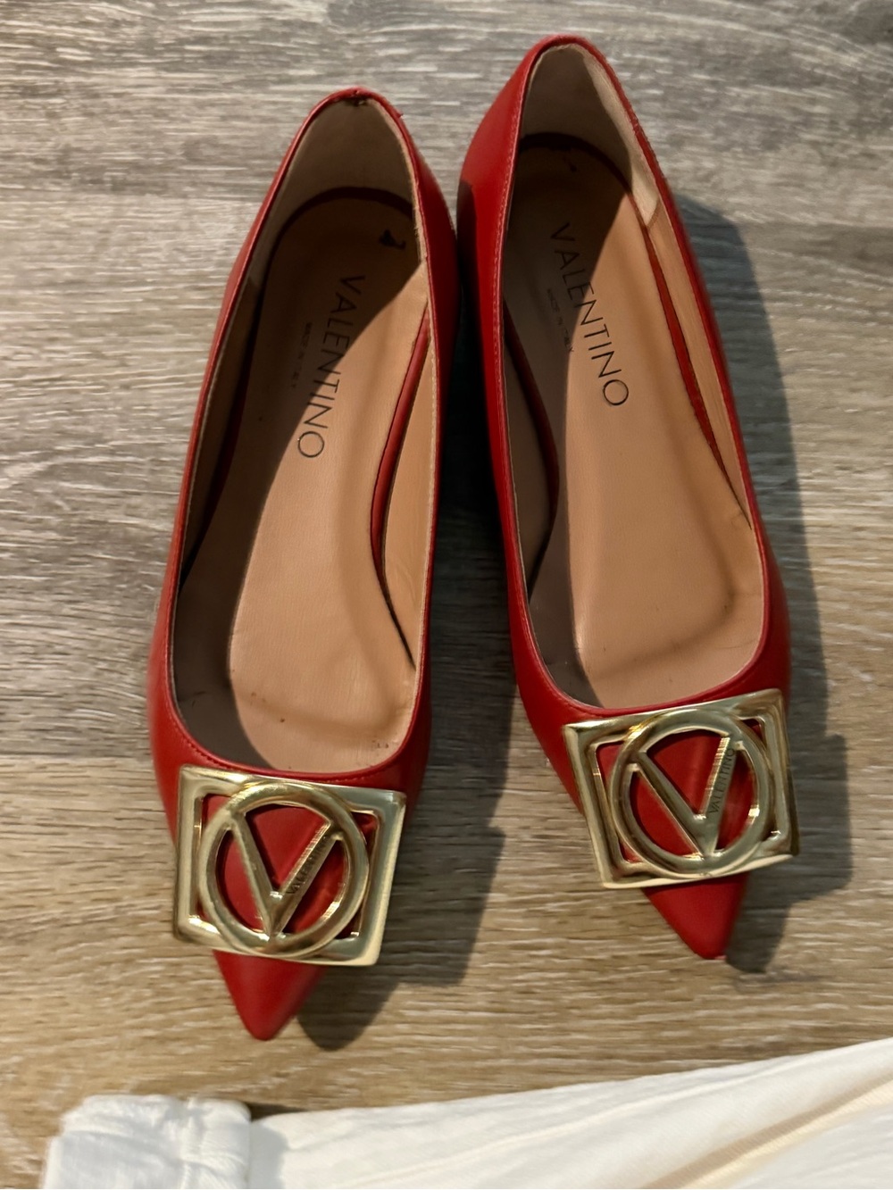 Valentino Red Pointed Toe Flats with Gold V Logo (size 6/36) - Picture 3 of 4